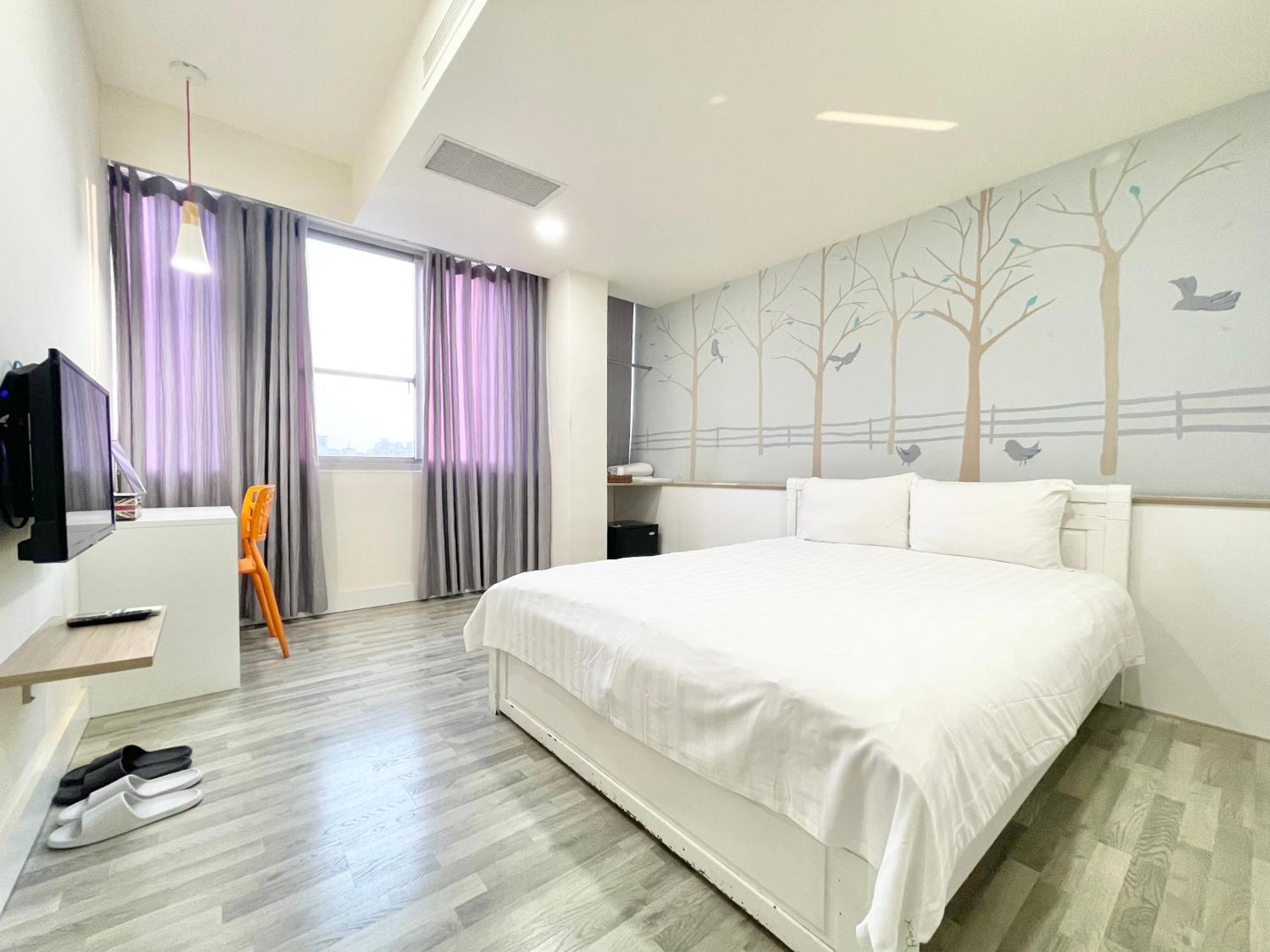 Key We Go Hotel 奇遇果人文旅店 Tainan Buitenkant foto