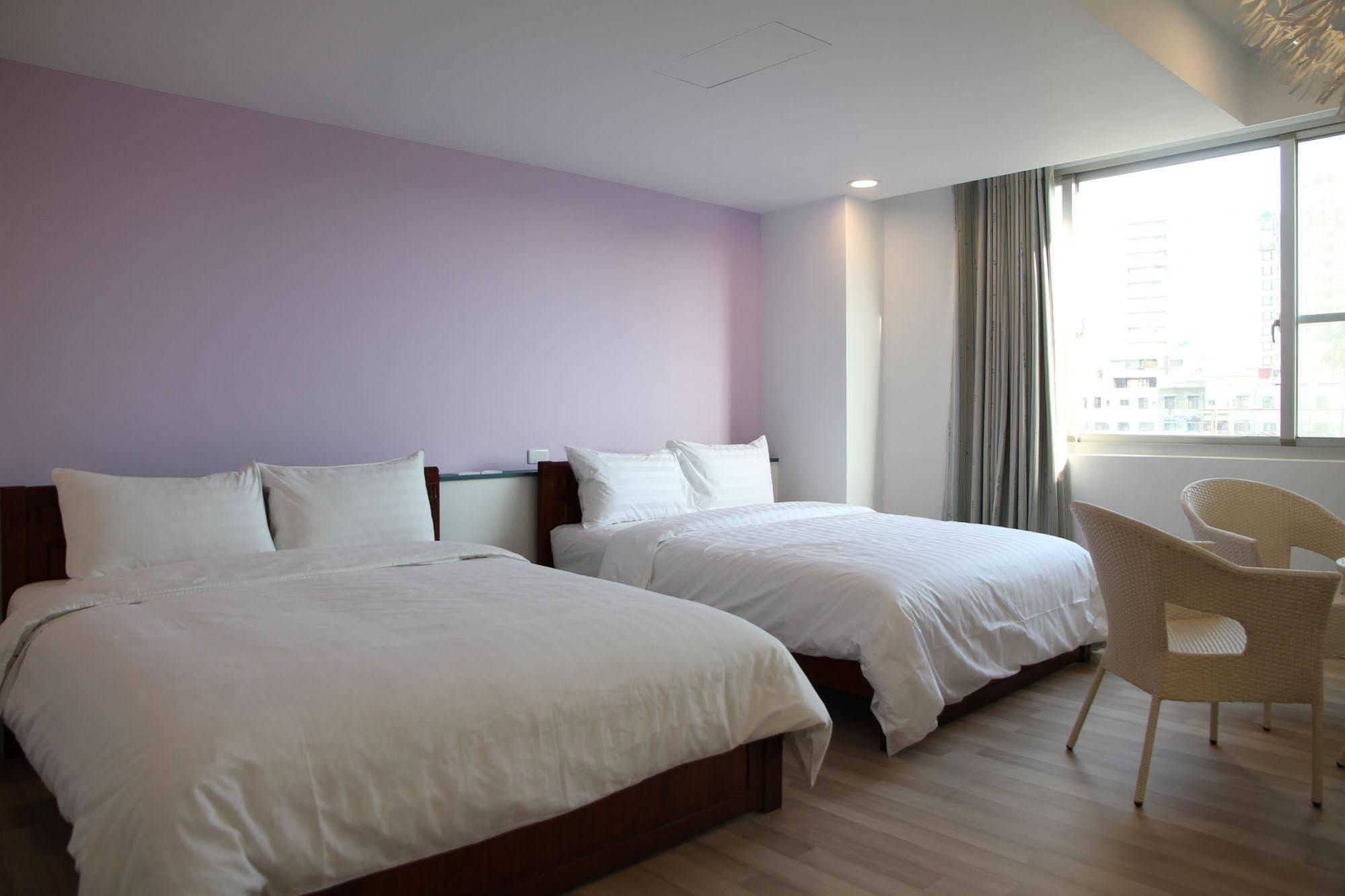 Key We Go Hotel 奇遇果人文旅店 Tainan Buitenkant foto